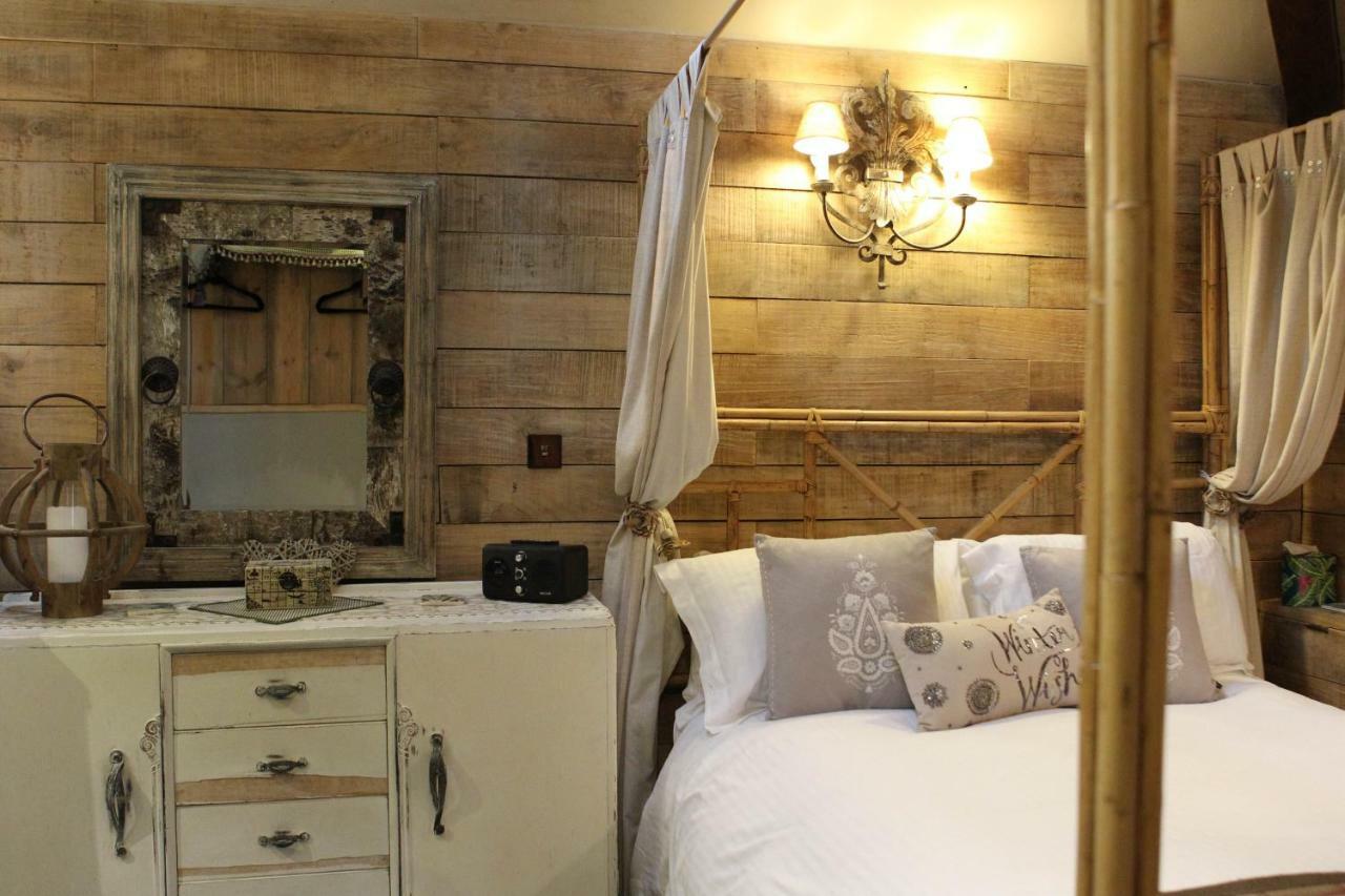 Hotel The Devils Cradle Farnham  Esterno foto